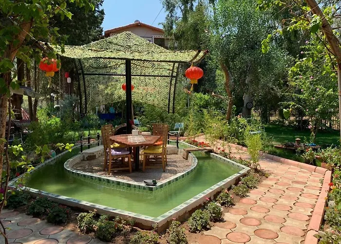 La Casita 2*