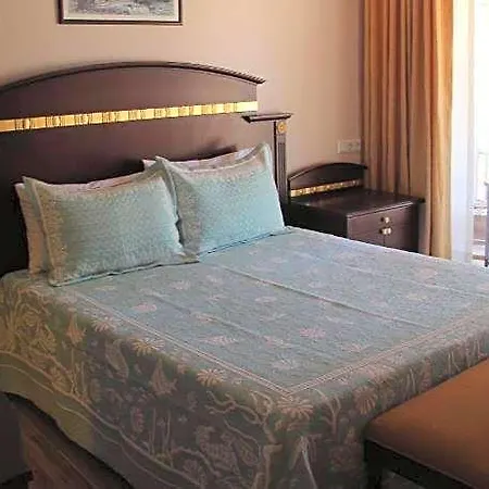 Adrasan La Casita Hotel 2*